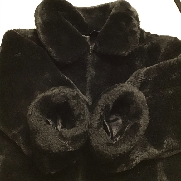 GAP faux fur coat - Picture 4 of 8